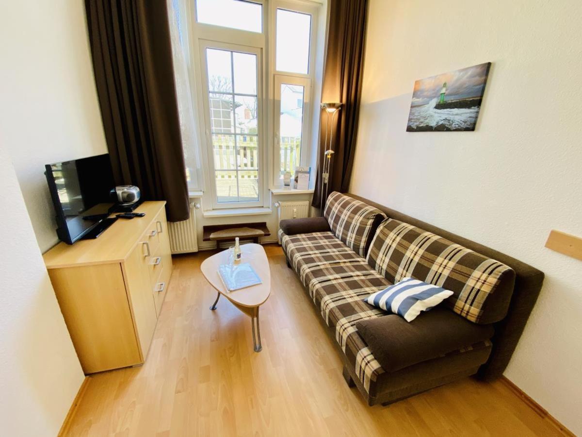 Delfin Apartament *